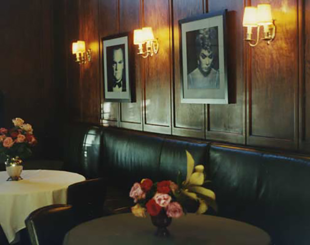 Les Deux Café — view 3